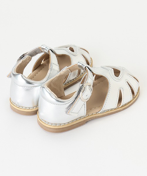 petit main（プティマイン）の「ハートサンダル（スニーカー・キッズ・オフホワイト/シルバー/キャメル・14cm/17cm/16cm/15cm/13cm）」の5枚目の写真
