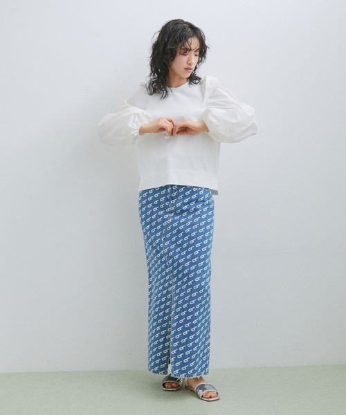 ADAM ET ROPE'（アダムエロペ）の「【サステナブル】スリーブコンシャスプルオーバー（Tシャツ/カットソー・レディース・ブラック/ホワイト・FREE）」の15枚目の写真