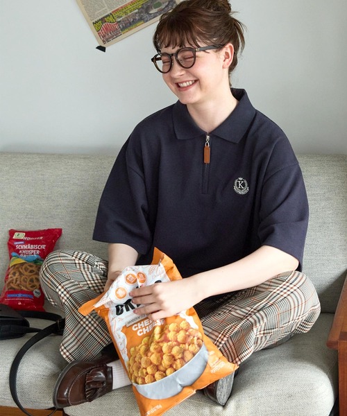 MONO-MART LADY'S（モノマートレディース）の「鹿の子ハーフジップエンブレムワンポイント刺繍ポロシャツ（ポロシャツ・レディース・杢グレー/アイボリー/オリーブ/ネイビー/ブラウン/ブラック・FREE）」の6枚目の写真