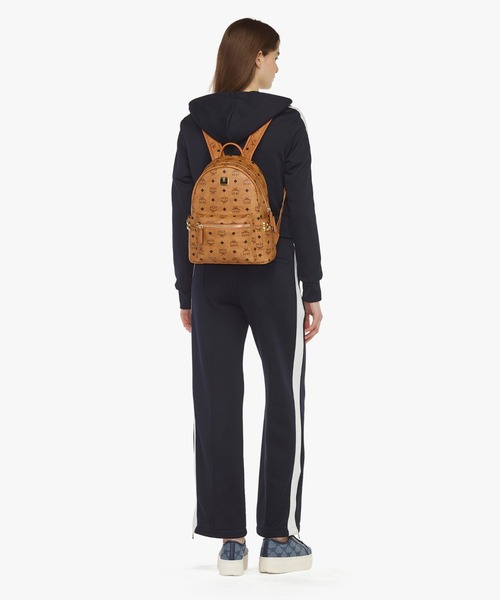 美品 エムシーエム スターク サイドスタッズ ヴィセトス リュック バッグパック MCM（エムシーエム）の「MCM/エムシーエム/〈スターク〉サイド