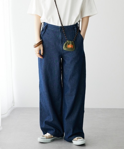 CRAFT STANDARD BOUTIQUE（クラフトスタンダードブティック）の「ライトデニム2WAYサロペットパンツ（デニムパンツ・レディース・ダークインディゴブルー/ライトインディゴブルー・S/M/L）」の2枚目の写真