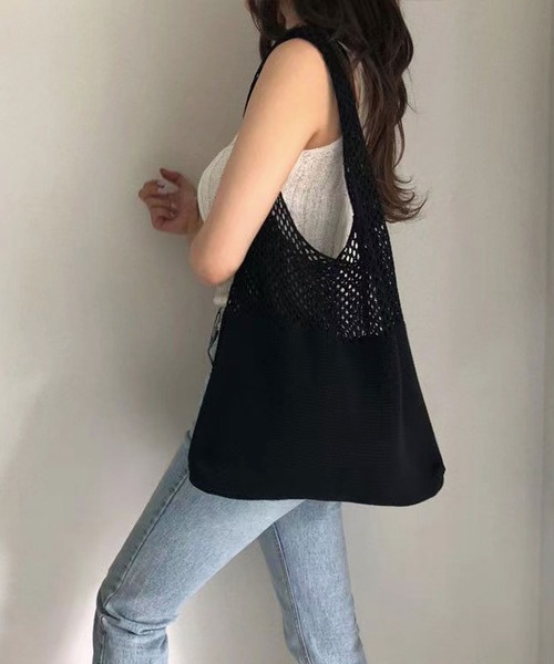 CORNERS（コーナーズ）の「メッシュ編みショルダーバッグ（ショルダーバッグ・レディース・アイボリー/ベージュ/ブラック/ブルー/ブラウン/マスタード/カーキ/パープル・FREE）」の2枚目の写真