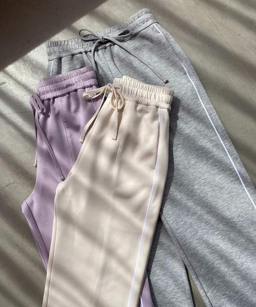 one after another NICE CLAUP（ワンアフターアナザーナイスクラップ）の「スウェットラインパンツ（スウェットパンツ・レディース・ラベンダー/アイボリー/杢グレー・FREE）」の18枚目の写真
