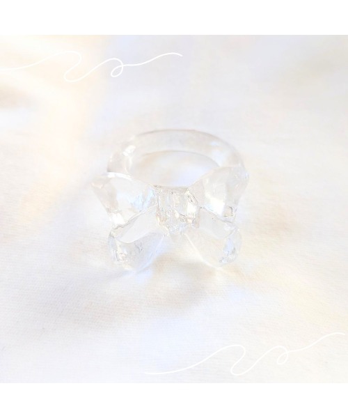 tone(トーン)の「【hazeleyes】ガラス風のそらとぶ蝶リング(Bonbonami ボンボンアミ)(MA)(リング・レディース・ターコイズブルー/スカイブルー/ミント/ブラック/ブラウン/バイオレット/クリア/ピンク系その他/イエロー/レッド・FREE)」の18枚目の写真