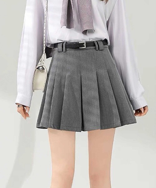 SPIGA（スピーガ）の「ﾍﾞﾙﾄ付ﾌﾟﾘｰﾂﾐﾆｽｶｰﾄ（スカート・レディース・ブラック/グレー・SMALL/MEDIUM）」の3枚目の写真