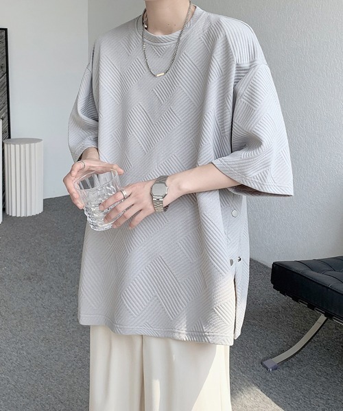 FVLMEN(フルメン)の「【FVLMEN】side slit button halfsleeve tee/サイド スリット ボタン ハーフスリーブ T(Tシャツ/カットソー・メンズ・ホワイト/ブラック/グレー・MEDIUM/LARGE/X-LARGE)」の11枚目の写真