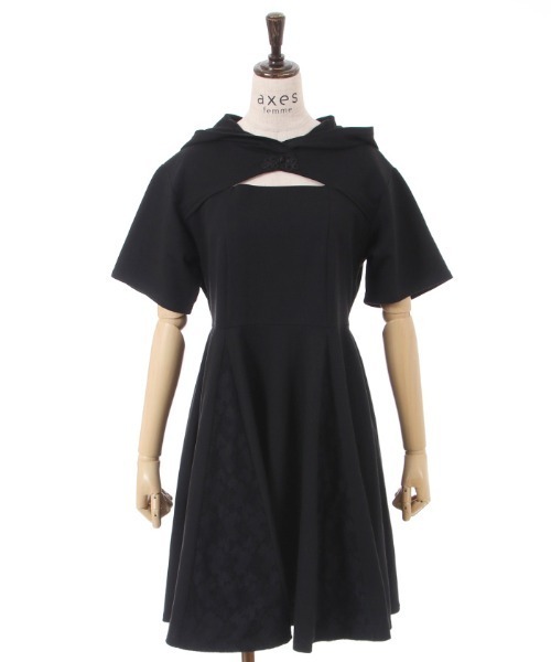 専用　アクリス　AKRIS punto ブラック　カットアウト　ワンピース 専用 アクリス AKRIS punto ブラック カットアウト ワンピース