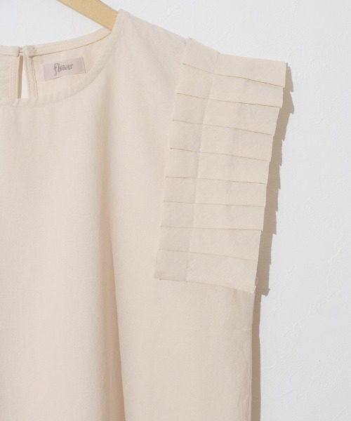 flower（フラワー）の「ショルダープリーツトップ（Tシャツ/カットソー・レディース・ブラウン/アイボリー・FREE）」の6枚目の写真