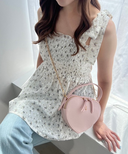 one after another NICE CLAUP(ワンアフターアナザーナイスクラップ)の「NCエンブレムハートショルダーバッグ(ショルダーバッグ・レディース・アイボリー/ピンク/ブラック・FREE)」の22枚目の写真