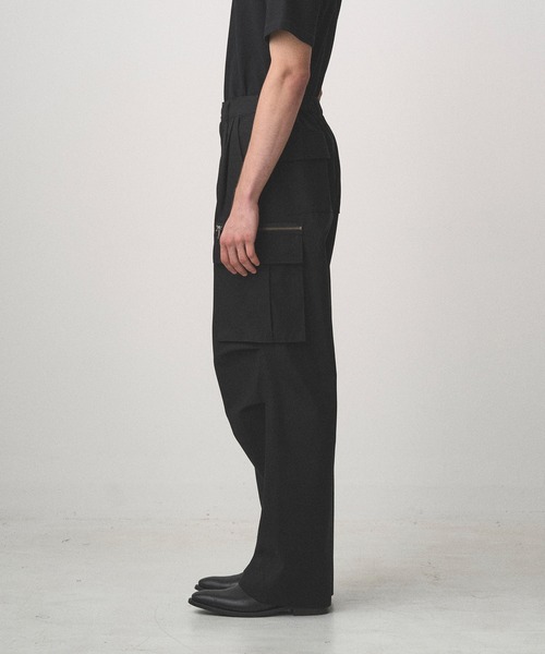 juha（ユハ）の「HIGHTWISTED CARGO PANTS（カーゴパンツ）」 - WEAR
