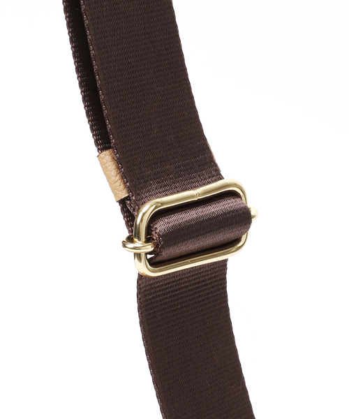 Noble(ノーブル)の「【mica della valle】cilindro(ショルダーバッグ・レディース・キャメル・FREE)」の3枚目の写真