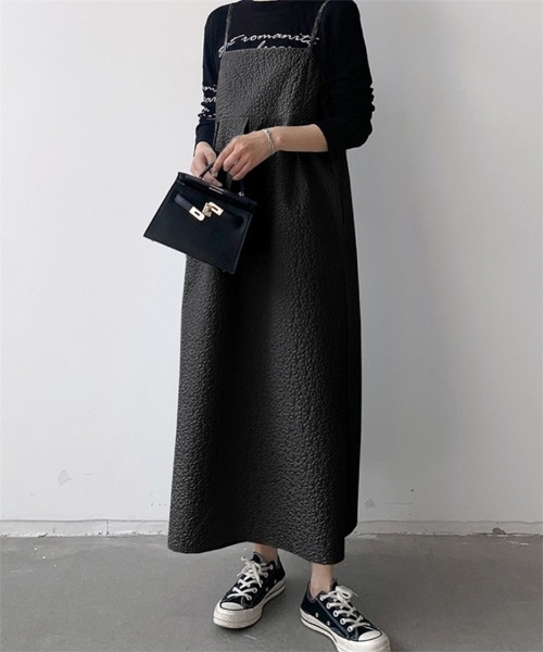 Ritzy(リッツィー)の「ぽこぽこ ジャガードキャミソールワンピース(ワンピース・レディース・ブラック/ベージュ/ネイビー・M/L)」の9枚目の写真