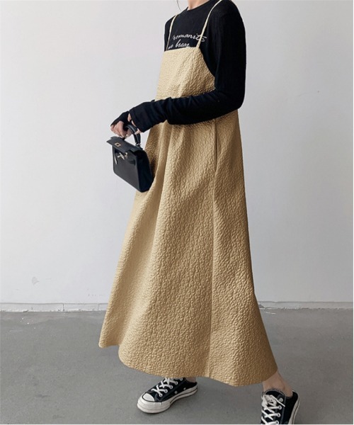 Ritzy(リッツィー)の「ぽこぽこ ジャガードキャミソールワンピース(ワンピース・レディース・ブラック/ベージュ/ネイビー・M/L)」の15枚目の写真