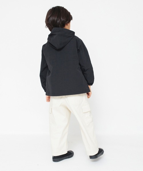 BRANSHES（ブランシェス）の「【男女兼用】3WAYマウンテンパーカー（パーカー・キッズ・ベージュ/ブラック・150/140/130/100/110/120）」の10枚目の写真