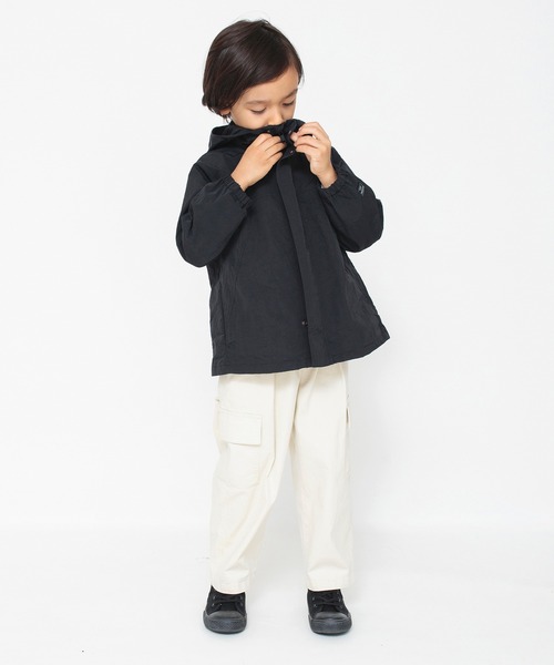 BRANSHES（ブランシェス）の「【男女兼用】3WAYマウンテンパーカー（パーカー・キッズ・ベージュ/ブラック・150/140/130/100/110/120）」の9枚目の写真