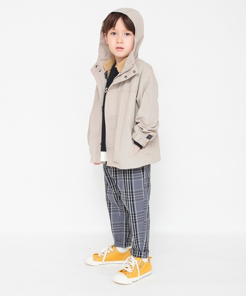 BRANSHES（ブランシェス）の「【男女兼用】3WAYマウンテンパーカー（パーカー・キッズ・ベージュ/ブラック・150/140/130/100/110/120）」の5枚目の写真