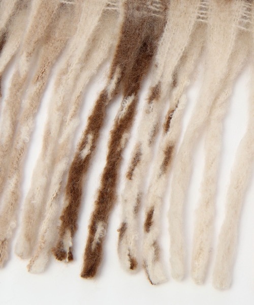 FOREVER 21(フォーエバー トゥエンティーワン)の「チェック柄マフラー(マフラー・レディース・ベージュ・FREE)」の2枚目の写真