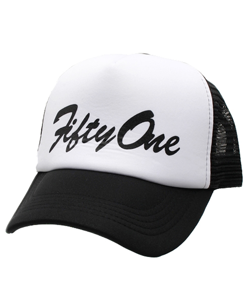 VENCEEXCHANGE(ヴァンスエクスチェンジ)の「ナンバープリントメッシュキャップ(キャップ・メンズ・ブラック/コーラル/ホワイト・FREE)」の1枚目の写真