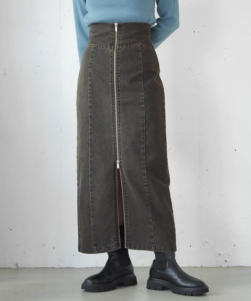 tiptop(ティップトップ)の「【2サイズ展開/ZOZO限定Sサイズあり】フロントZIPナロースカート(スカート・レディース・チャコールグレー/ブラック/アイボリー/ブラック系その他/ブラウン系その他/ブルー系その他/ブラック系その他2/ベージュ系その他・S/M)」の4枚目の写真