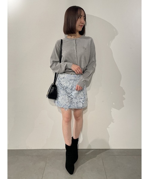 SNIDEL（スナイデル）の「モチーフラインストーンカーディガン