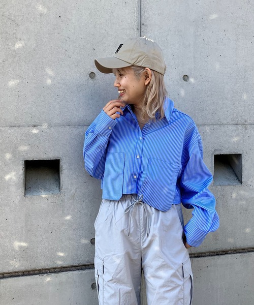 AS KNOW AS plus（アズノゥアズプラス）の「◎BIGポケット付き　ショート丈シャツ（シャツ/ブラウス・レディース・オフホワイト/グリーン系その他/ブルー系その他・FREE）」の16枚目の写真