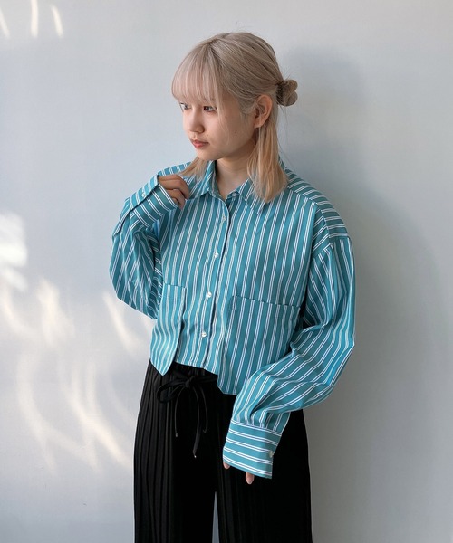 AS KNOW AS plus（アズノゥアズプラス）の「◎BIGポケット付き　ショート丈シャツ（シャツ/ブラウス・レディース・オフホワイト/グリーン系その他/ブルー系その他・FREE）」の17枚目の写真