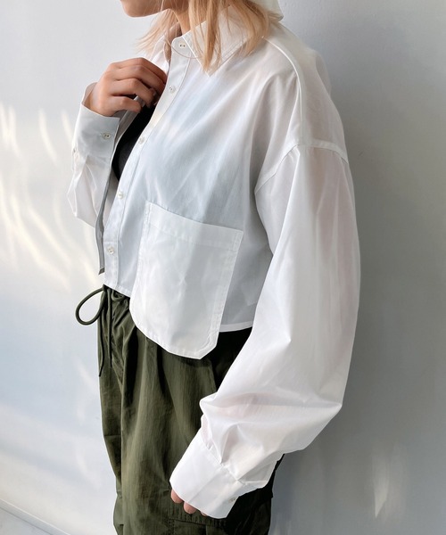 AS KNOW AS plus（アズノゥアズプラス）の「◎BIGポケット付き　ショート丈シャツ（シャツ/ブラウス・レディース・オフホワイト/グリーン系その他/ブルー系その他・FREE）」の14枚目の写真