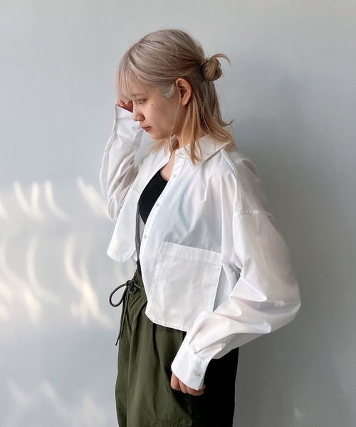 AS KNOW AS plus（アズノゥアズプラス）の「◎BIGポケット付き　ショート丈シャツ（シャツ/ブラウス・レディース・オフホワイト/グリーン系その他/ブルー系その他・FREE）」の10枚目の写真