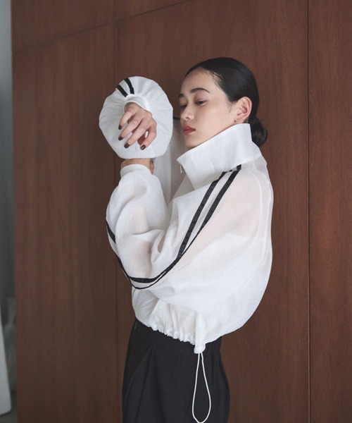 AIC.（エーアイシー）の「ダブルラインシアーブルゾン（ブルゾン・レディース・ブラック/アイボリー/ネイビー・FREE）」の8枚目の写真