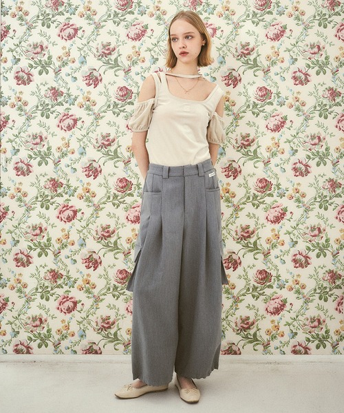 RUBY AND YOU（ルビーアンドユー）の「ベロアリボントップス（Tシャツ/カットソー・レディース・ナチュラル/ブラック・FREE）」の4枚目の写真