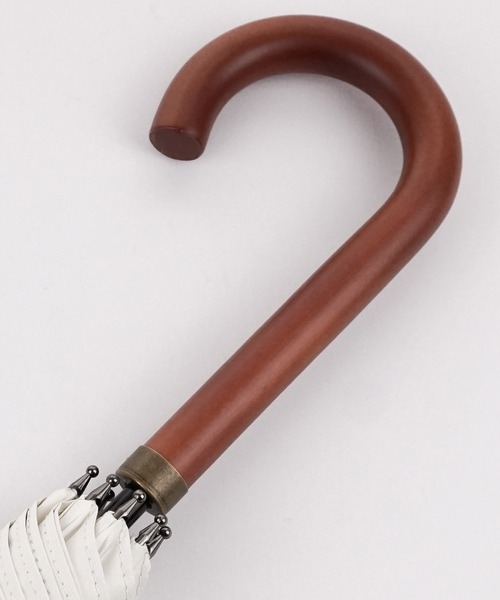 macocca(マコッカ)の「完全遮光 日傘 竹手元 ショート傘 動物柄 デザインシリーズ(長傘・レディース・モカ/ブラック/オフホワイト・FREE)」の8枚目の写真