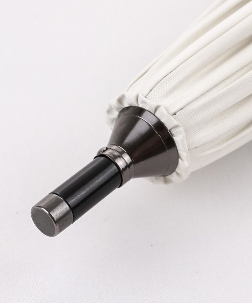 macocca(マコッカ)の「完全遮光 日傘 竹手元 ショート傘 動物柄 デザインシリーズ(長傘・レディース・モカ/ブラック/オフホワイト・FREE)」の9枚目の写真