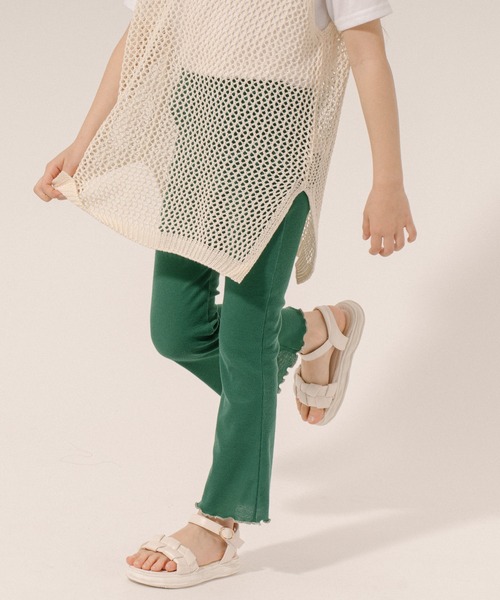 URBAN CHERRY(アーバンチェリー)の「【楽さらリブストレッチ】リブカットソーフレアパンツ(その他パンツ・キッズ・グレー/グリーン/ブラック・110cm/120cm/130cm/140cm/150cm)」の14枚目の写真