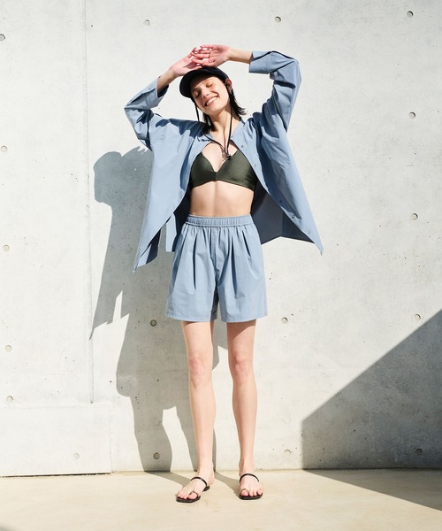 N.O.R.C(ノーク)の「ラッシュガードショートパンツ(その他パンツ・レディース・グレイッシュベージュ/ブラック/ブルー・フリー)」の4枚目の写真