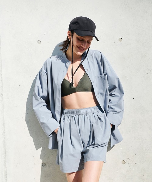 N.O.R.C(ノーク)の「ラッシュガードショートパンツ(その他パンツ・レディース・グレイッシュベージュ/ブラック/ブルー・フリー)」の5枚目の写真