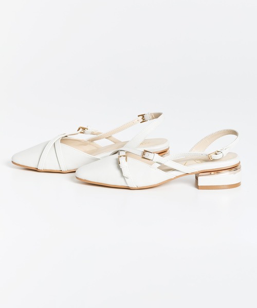 NOELA（ノエラ）の「ダブルベルトパンプス（パンプス・レディース・ブラック/グレー/オフホワイト・S/M/L）」の4枚目の写真