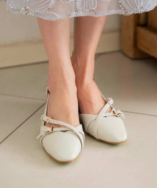 NOELA（ノエラ）の「ダブルベルトパンプス（パンプス・レディース・ブラック/グレー/オフホワイト・S/M/L）」の6枚目の写真