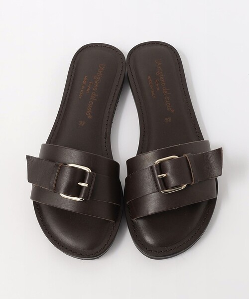 green label relaxing（グリーンレーベルリラクシング）の「【別注】＜LARTIGIANO DEL CUOIO＞フラットサンダル（サンダル・レディース・ブラック/ダークブラウン・36/37/38）」の6枚目の写真