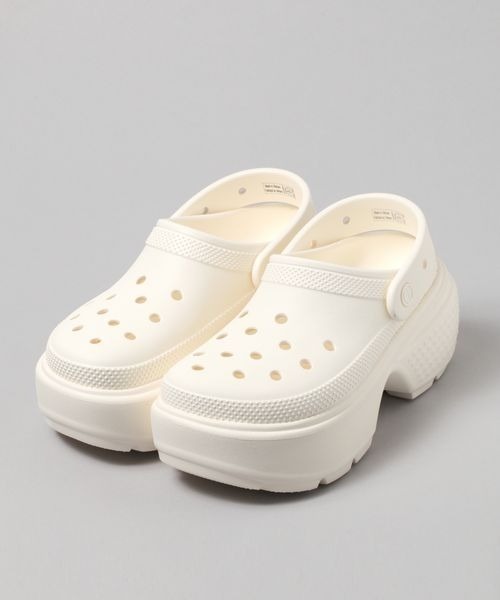 JEANASIS（ジーナシス）の「【crocs】ストンプ クロッグ/127572（サンダル・レディース・ホワイト/ブラック・LARGE/MEDIUM）」の2枚目の写真