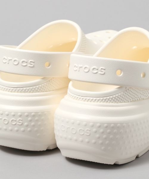 JEANASIS（ジーナシス）の「【crocs】ストンプ クロッグ/127572（サンダル・レディース・ホワイト/ブラック・LARGE/MEDIUM）」の13枚目の写真
