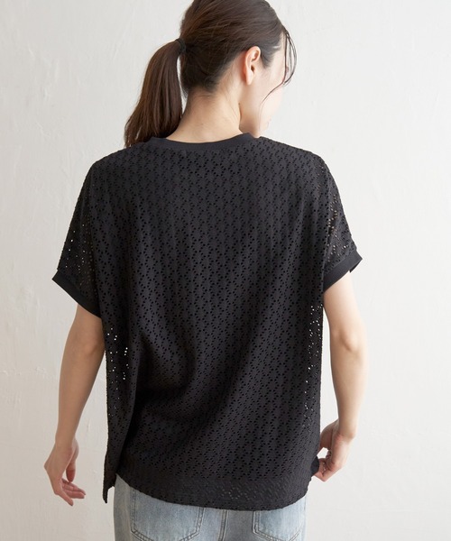 ikka(イッカ)の「アイレットレースプルオーバー(Tシャツ/カットソー・レディース・ブラック/オフホワイト/ブルー/モカ・S/M/L)」の14枚目の写真
