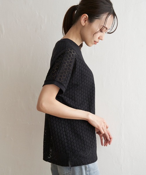 ikka(イッカ)の「アイレットレースプルオーバー(Tシャツ/カットソー・レディース・ブラック/オフホワイト/ブルー/モカ・S/M/L)」の15枚目の写真