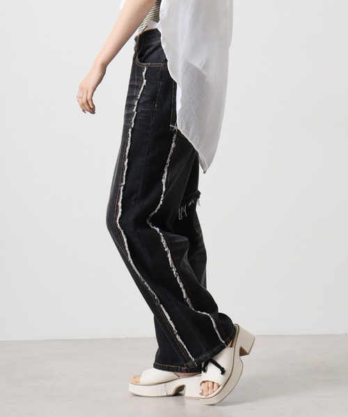 RE730(アールイーセブンサーティー)の「Switchable wide baggy pants / 切替ワイドバギーパンツ(デニムパンツ・メンズ・ブラック/ブラック系1・M/L/XL)」の10枚目の写真