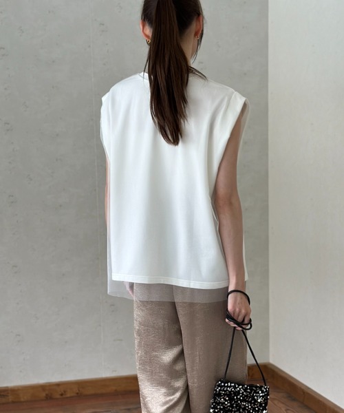Per sist ence(パーシエンス)の「チュールドッキングノースリーブトップス(Tシャツ/カットソー・レディース・チャコールグレー/アイボリー/ブラック・FREE)」の15枚目の写真