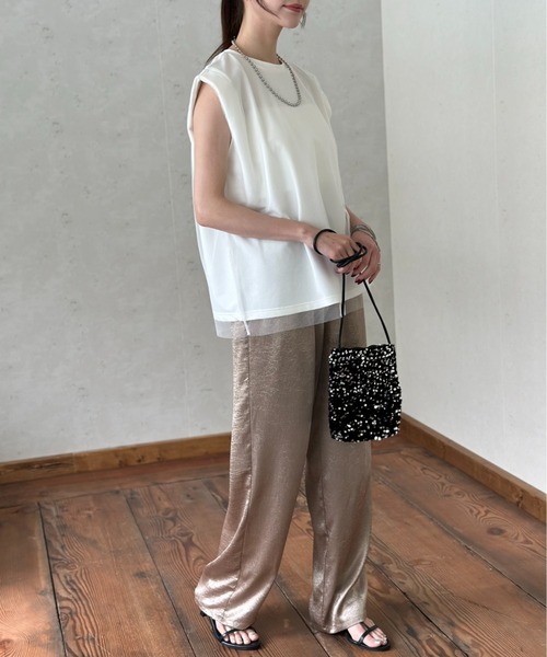 Per sist ence(パーシエンス)の「チュールドッキングノースリーブトップス(Tシャツ/カットソー・レディース・チャコールグレー/アイボリー/ブラック・FREE)」の11枚目の写真