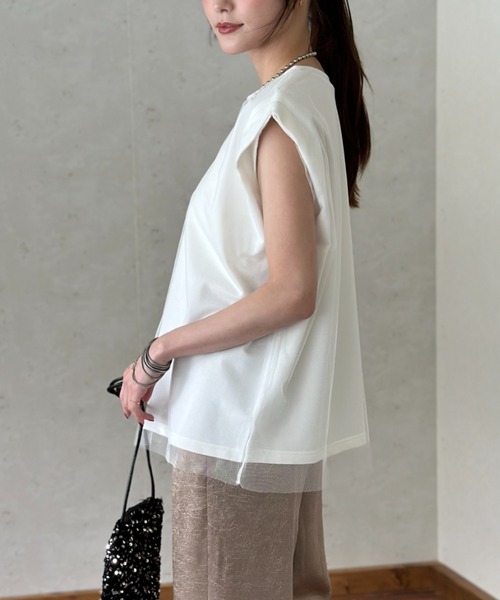 Per sist ence(パーシエンス)の「チュールドッキングノースリーブトップス(Tシャツ/カットソー・レディース・チャコールグレー/アイボリー/ブラック・FREE)」の17枚目の写真