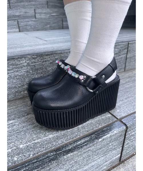 PAMEO POSE（パメオポーズ）の「Multi Bijou Sabot Shoes（サンダル・レディース・アイボリー/ブラック・37/38/39）」の11枚目の写真