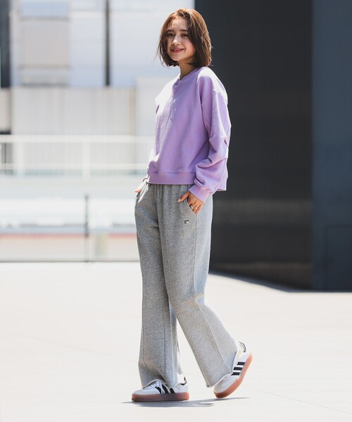 B:MING by BEAMS（ビーミングバイビームス）の「袖フォルム 裏毛 プルオーバー（スウェット・レディース・ブラック/ホワイト系その他5/パープル系その他5/チャコールグレー・ONE SIZE）」の14枚目の写真