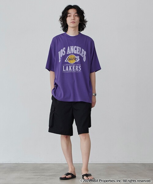 coen(コーエン)の「NBA別注グラフィックTシャツ(WEB限定カラー)(Tシャツ/カットソー・メンズ・ホワイト/ライトブルー/ブラック/ダークグリーン/パープル/ネイビー/その他1/その他2・M/L/XL)」の9枚目の写真