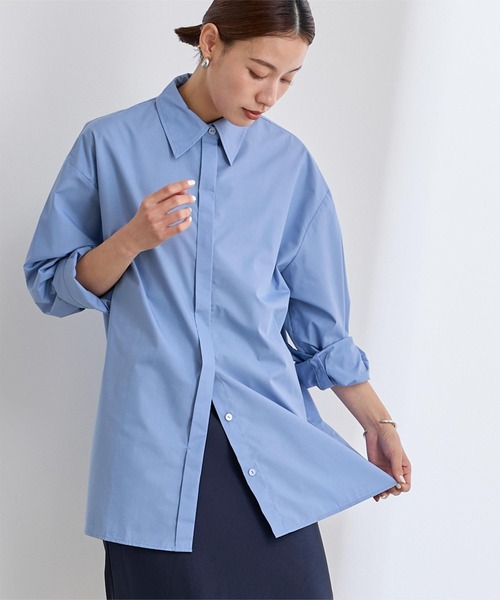 UR'S(ユアーズ)の「2wayワイドカフスシャツ(シャツ/ブラウス・レディース・ブルー/オフホワイト・S/M/L)」の1枚目の写真